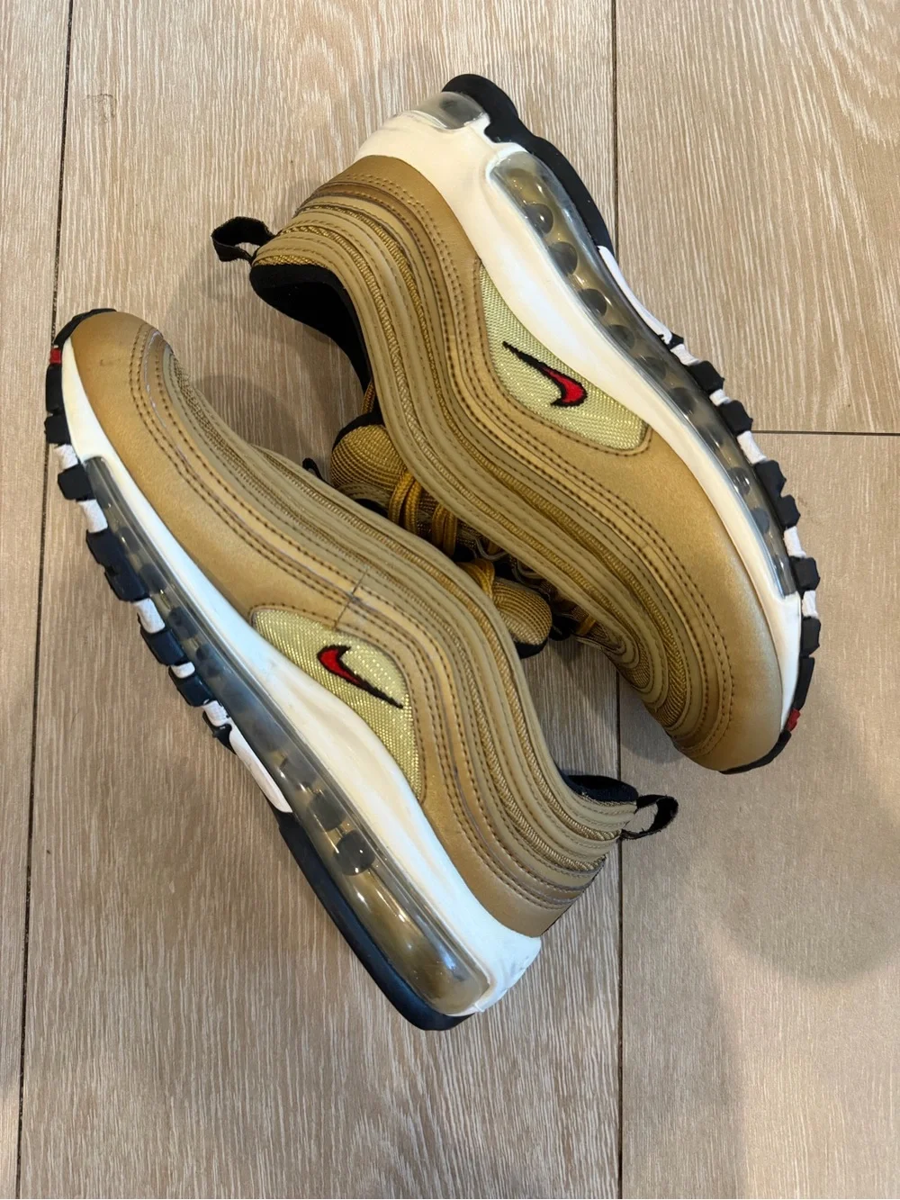 Nike Air Max 97 Gold Bullet Metallic Gold Sneakers